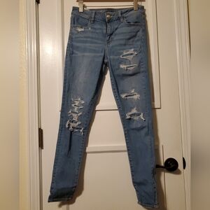 American Eagle Super Stretch X Distressed Denim, Hi-Rise Jegging, Size 6, Light